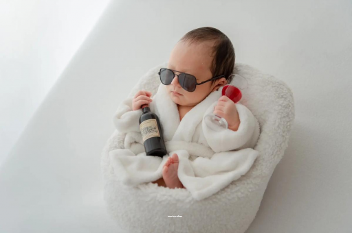 哈尔滨孕妇肚脐眼突出来